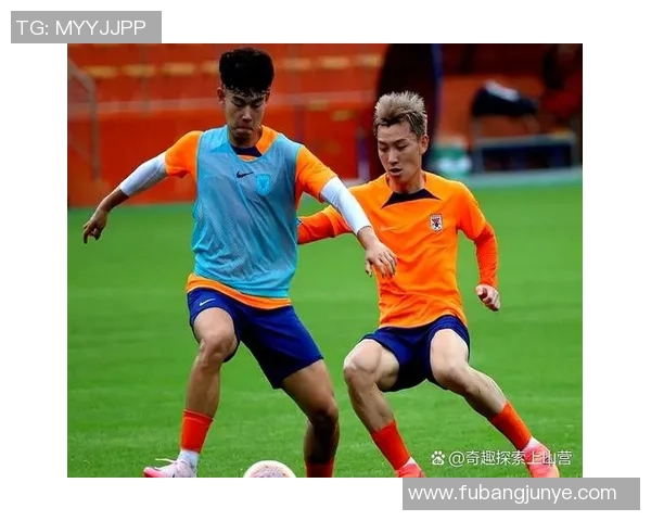 足球明星的成长之路从青训到职业生涯的全方位解析与制作方法