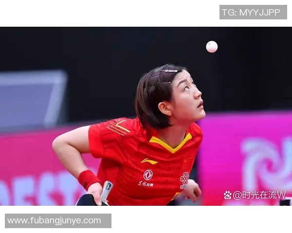 重庆足球队的成长之路：从默默无闻到璀璨辉煌的奋斗历程